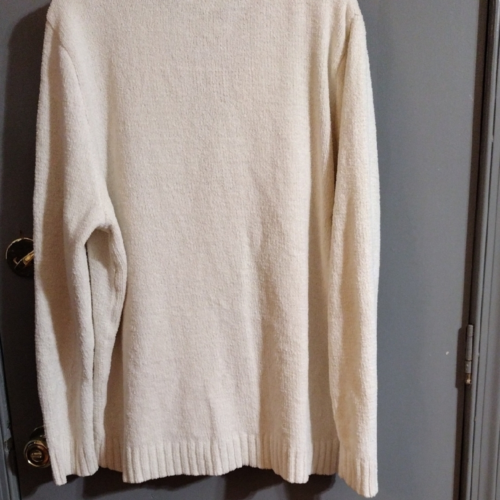 Cozy Cream Zip-Up Sweater - Picture 4 of 4